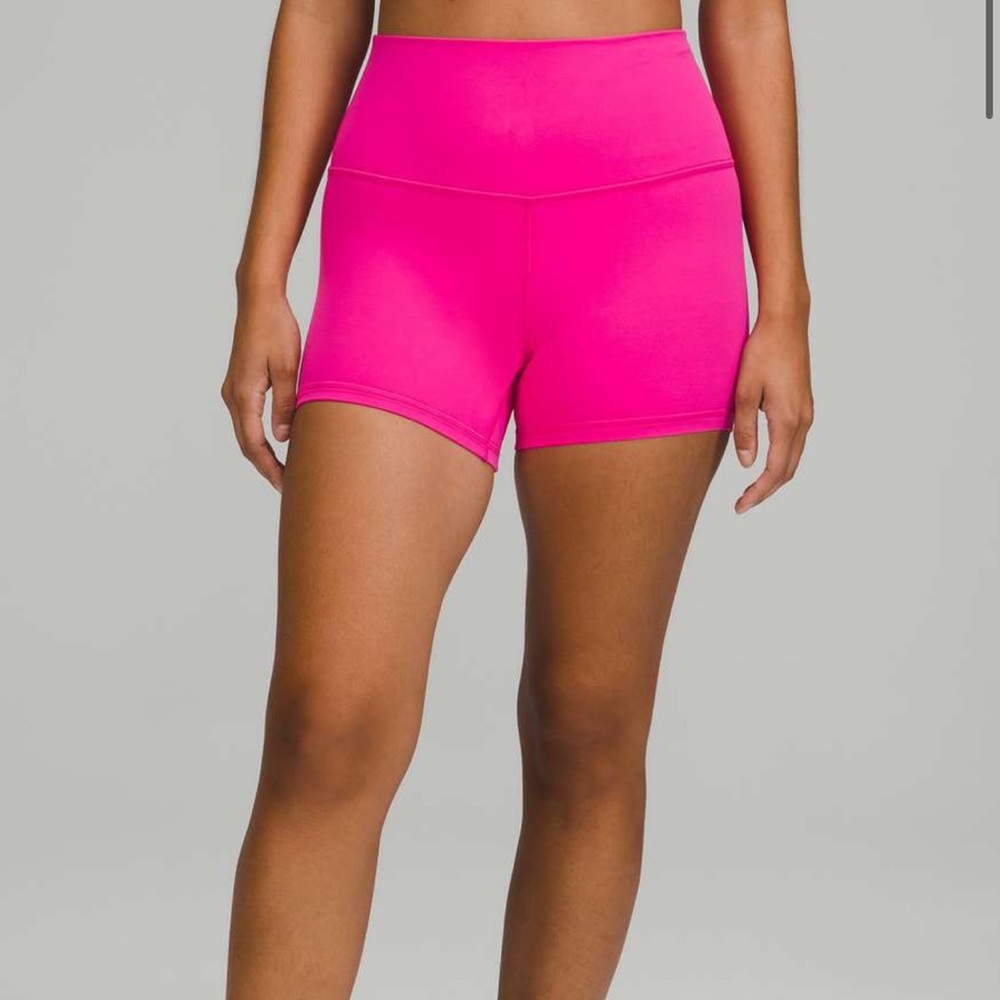 Lululemon Align High-Rise Short 4" in Sonic Pink - Size 10